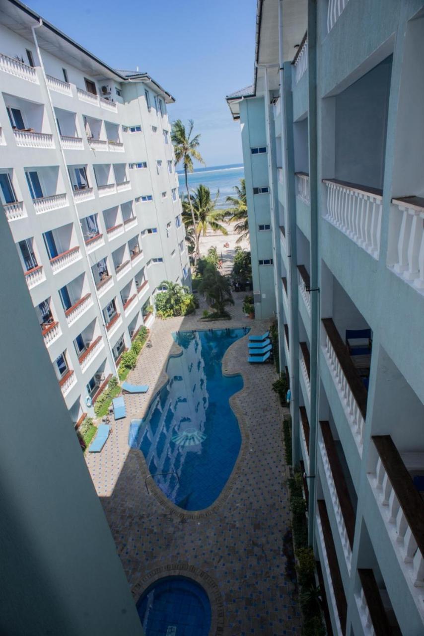 Modern Beach Front Studio Apartment - B44 Mombasa Exterior photo